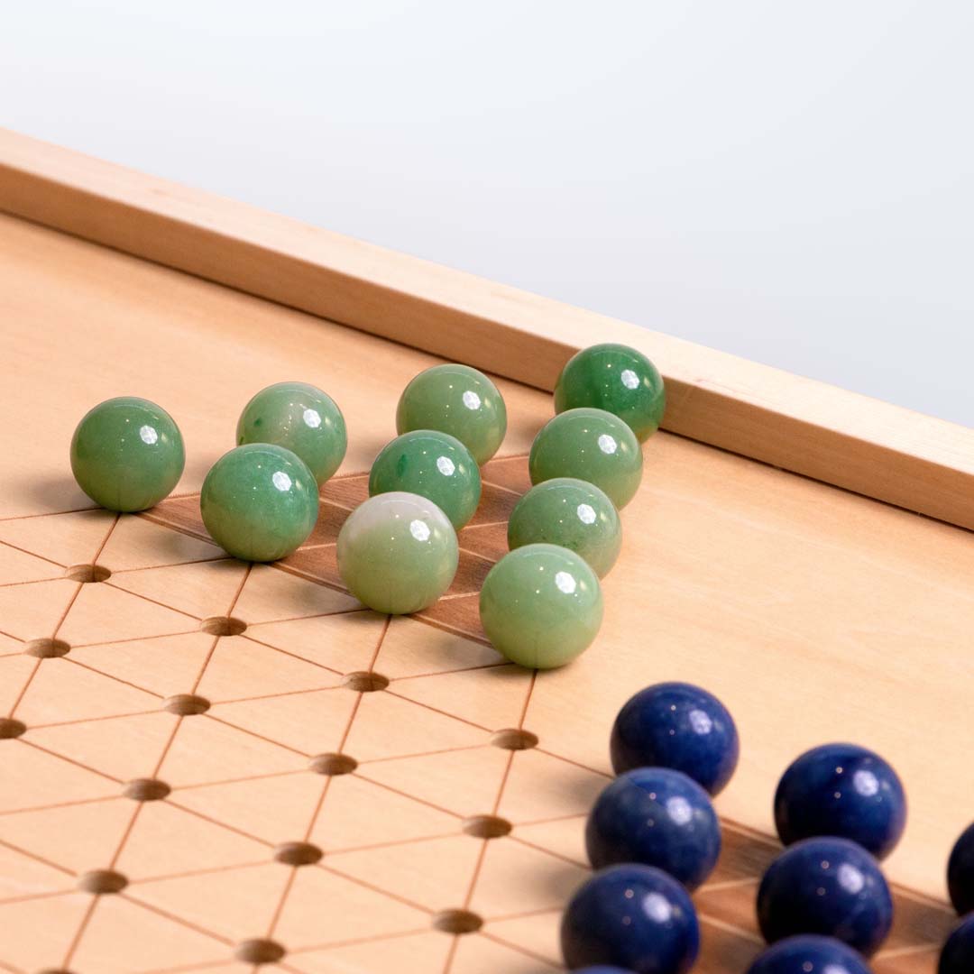 CHINESE CHECKERS