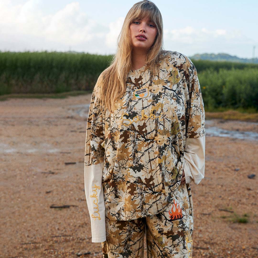 The Lucky Duck Woodland LS Tee | Woodland Camo