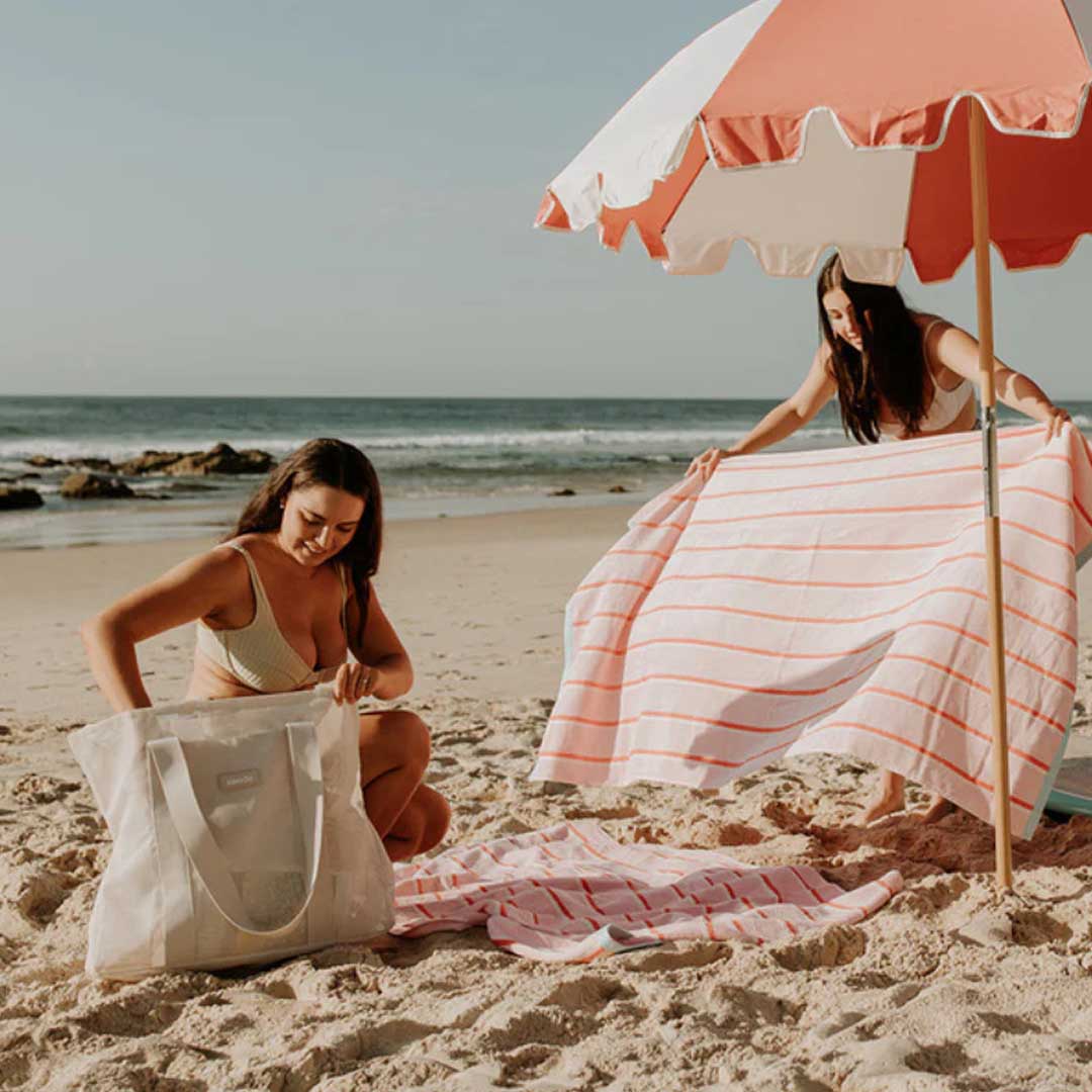 Beach Hauler Mini | Sand