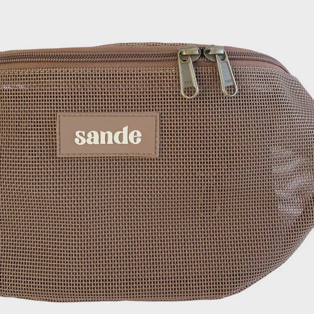 Essentials Crossbody Bag | Espresso