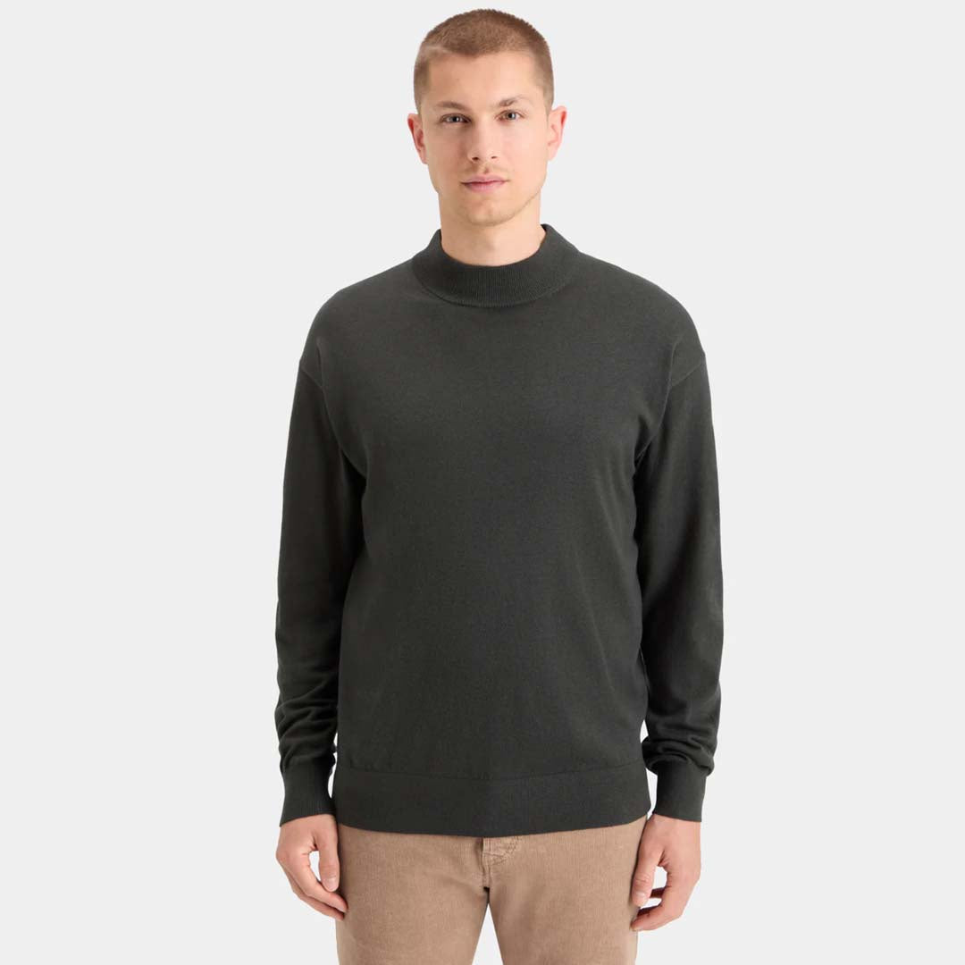 MOCK NECK PULLOVER | VINYL
