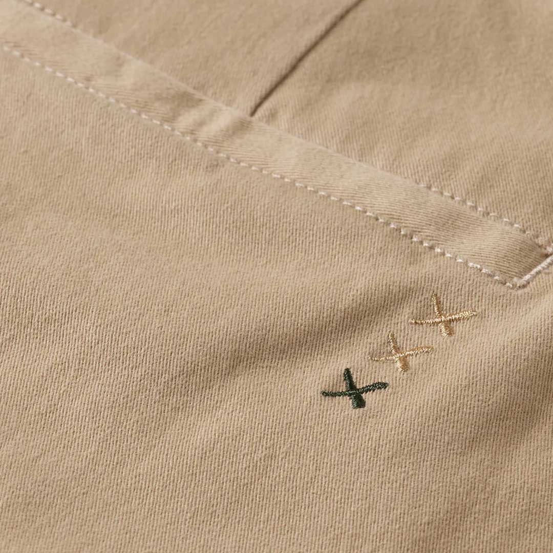 Stuart chino shorts | Sand