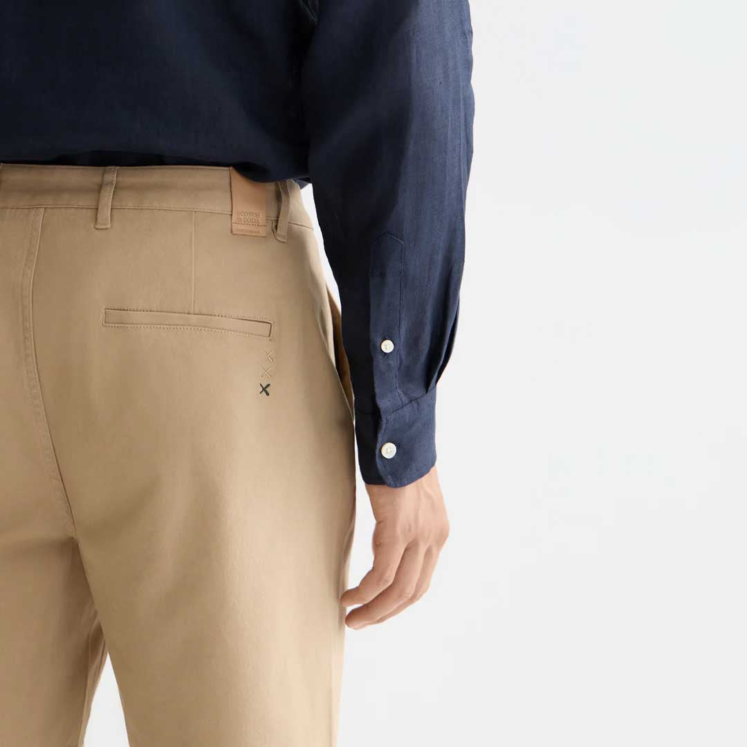 Stuart chino shorts | Sand