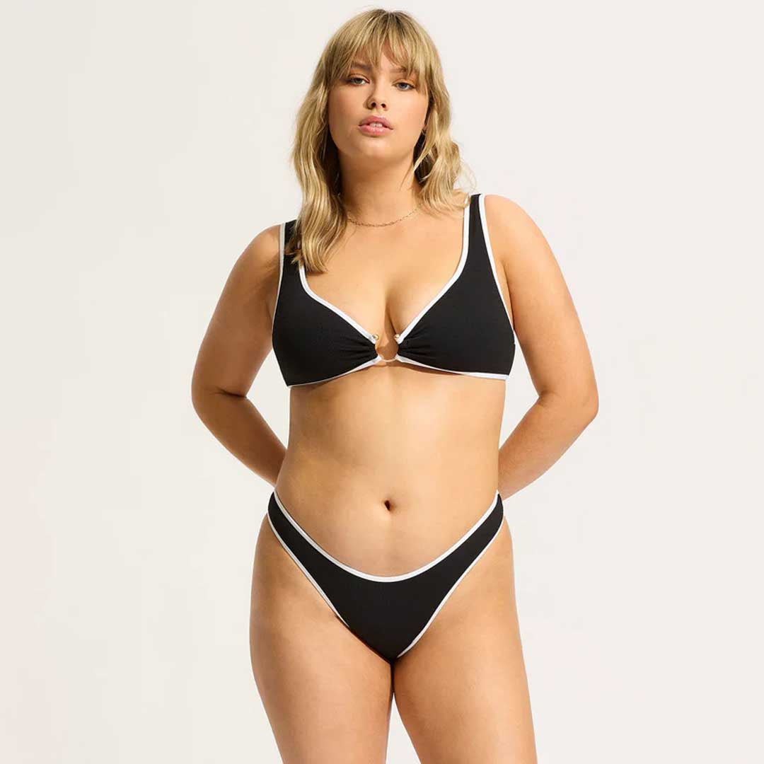 Beach Bound Ring Front Tank Bikini Top | Black