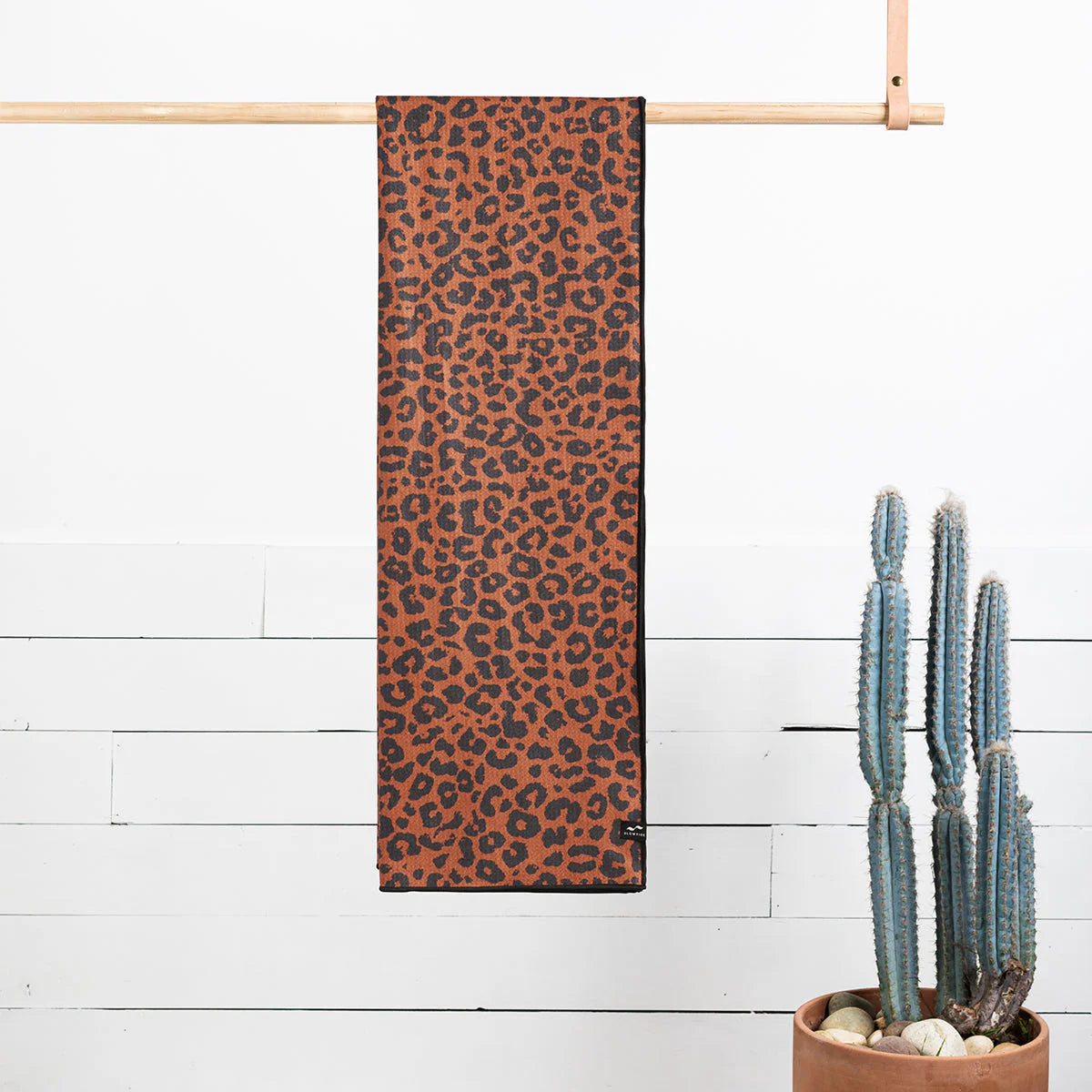 DEVILLE QUICK-DRY TOWEL | BROWN