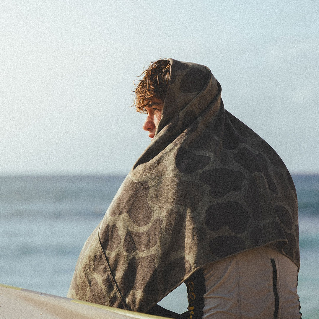 Slowtide Florence Packable Performance Quick-Dry Towel in Overland — product detail or lifestyle view 8