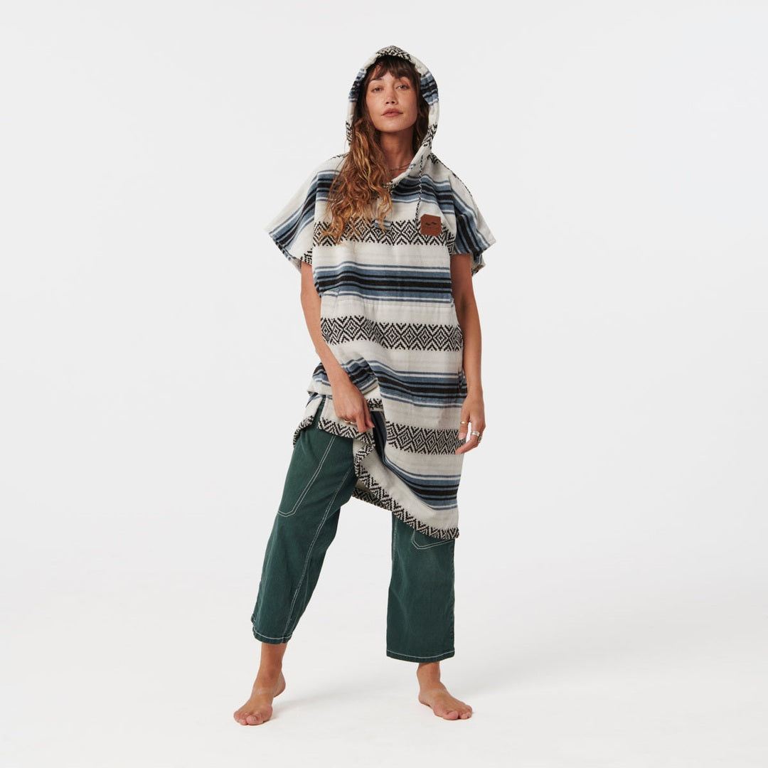 Slowtide Oso Changing Poncho in White — product detail or lifestyle view 3