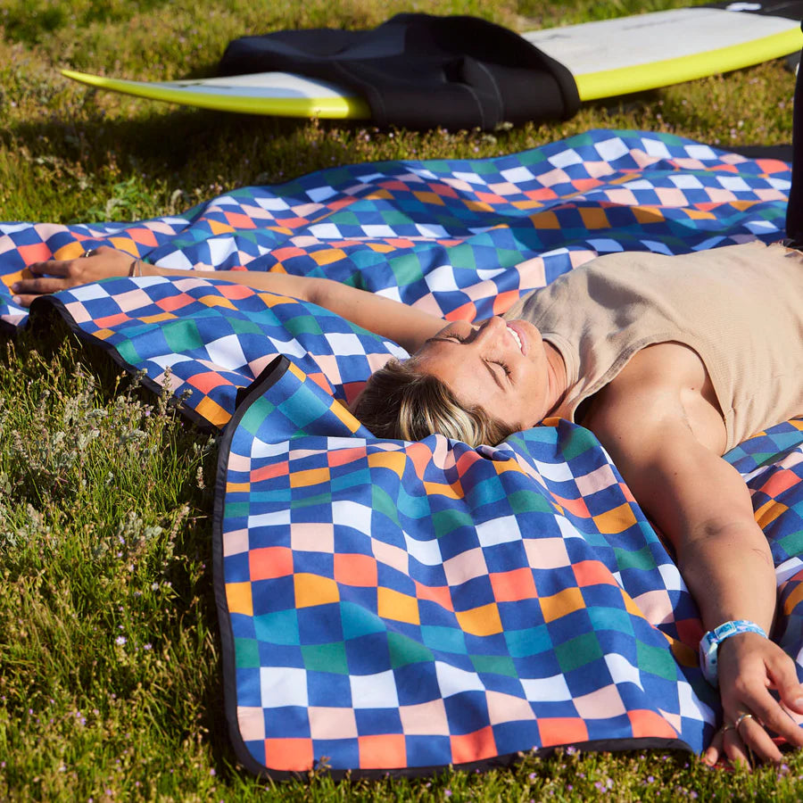 SUNDOWN PICNIC BLANKET