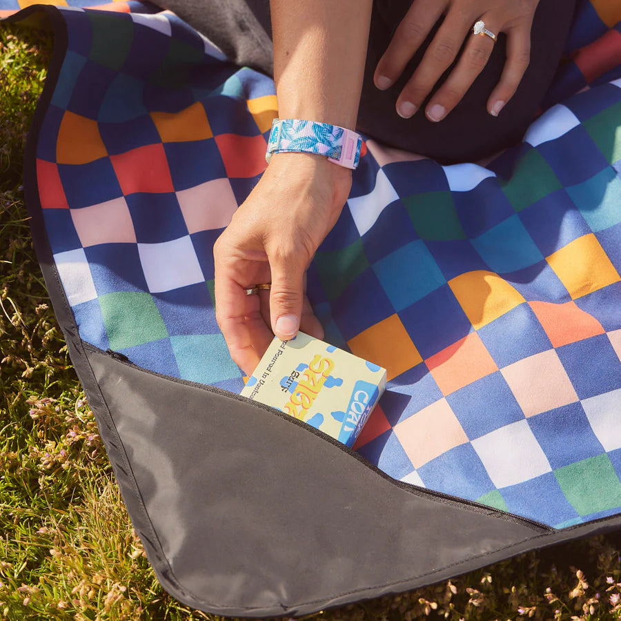 SUNDOWN PICNIC BLANKET