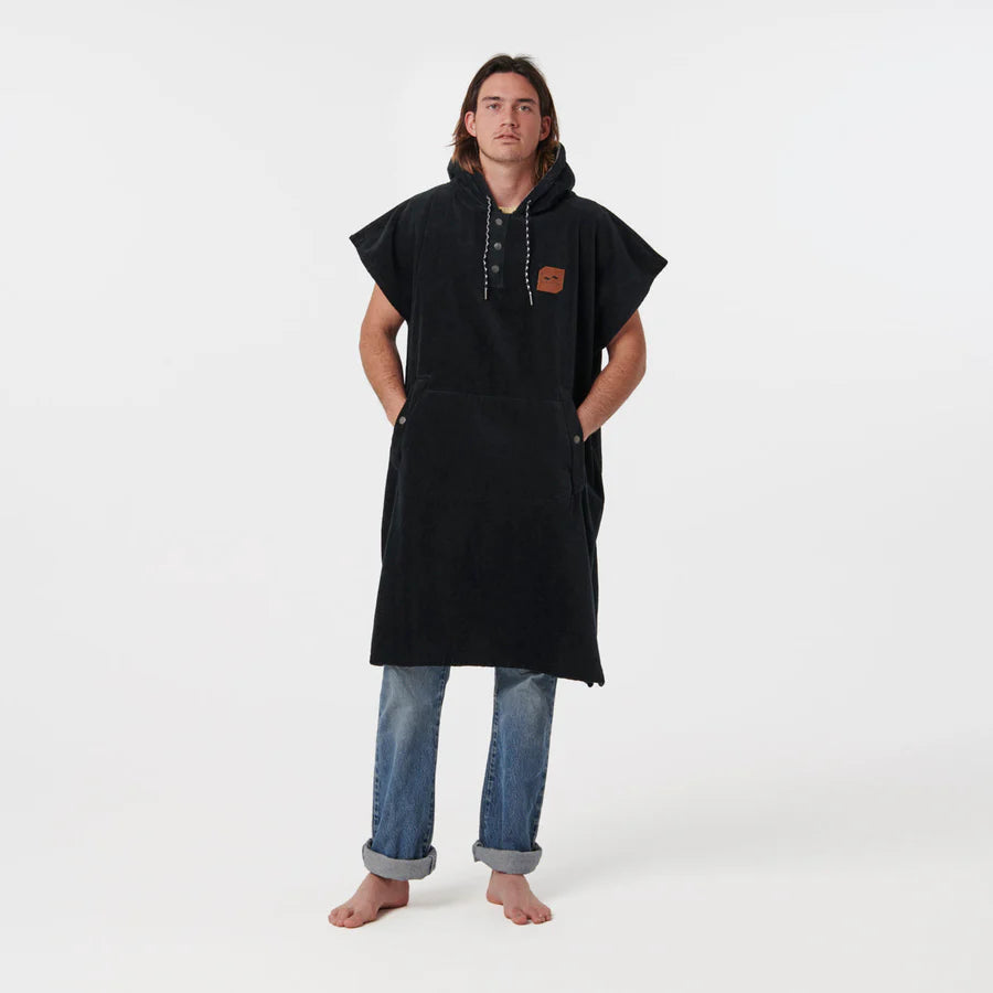 THE DIGS PONCHO | BLACK