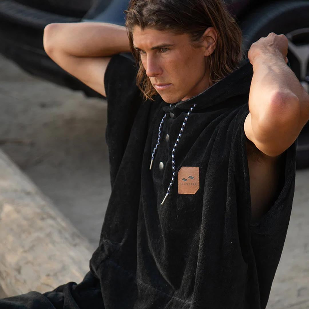 The Digs Poncho | Black