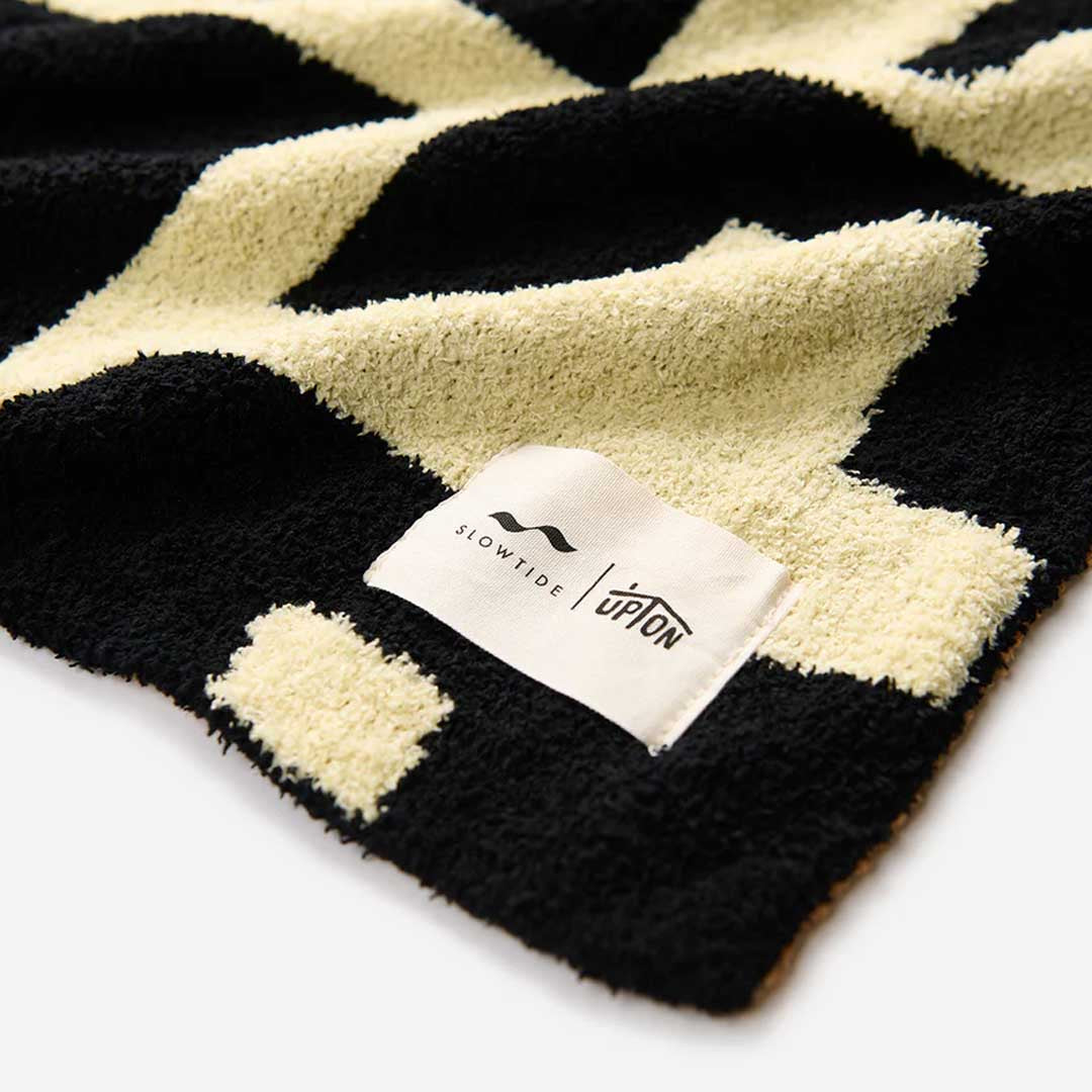 Upton Throw Blanket | Black
