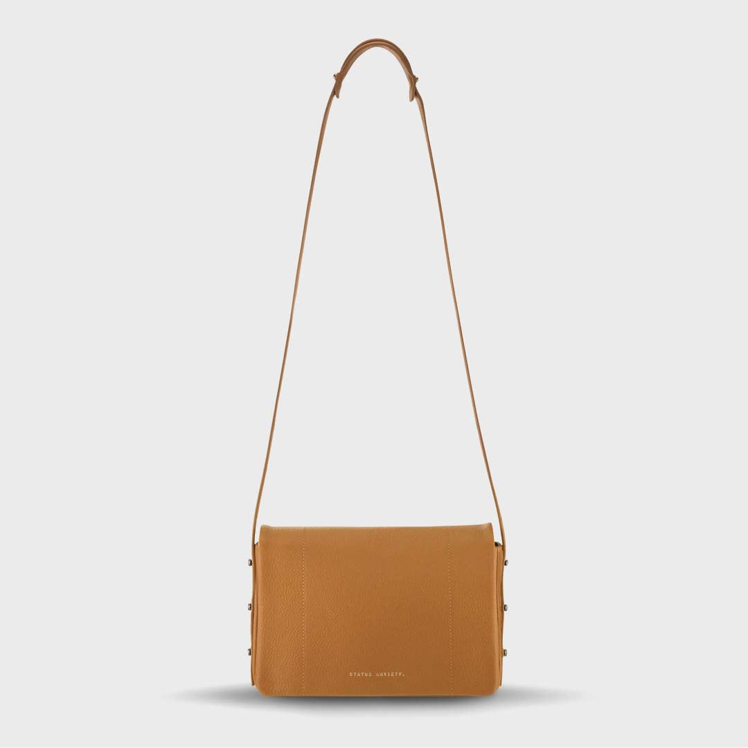 SUCCUMB BAG | TAN