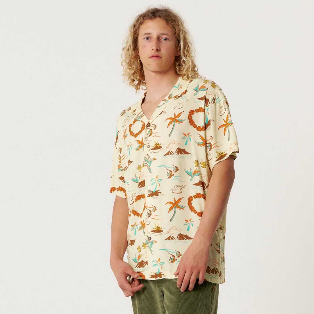 Islands Resort Shirt | Butter