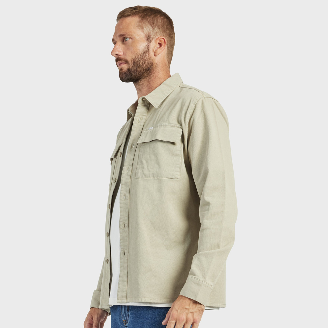 ESSENTIAL OVERSHIRT | OVERCAST GREEN