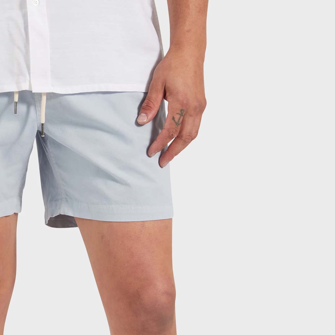 VOLLEY SHORT | FROSTED BLUE