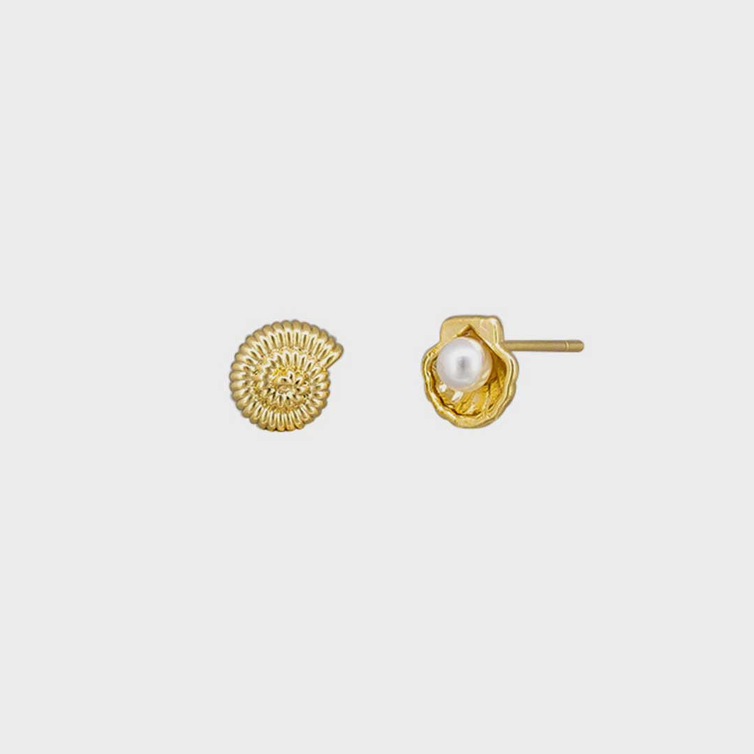 Shelley Studs | Gold