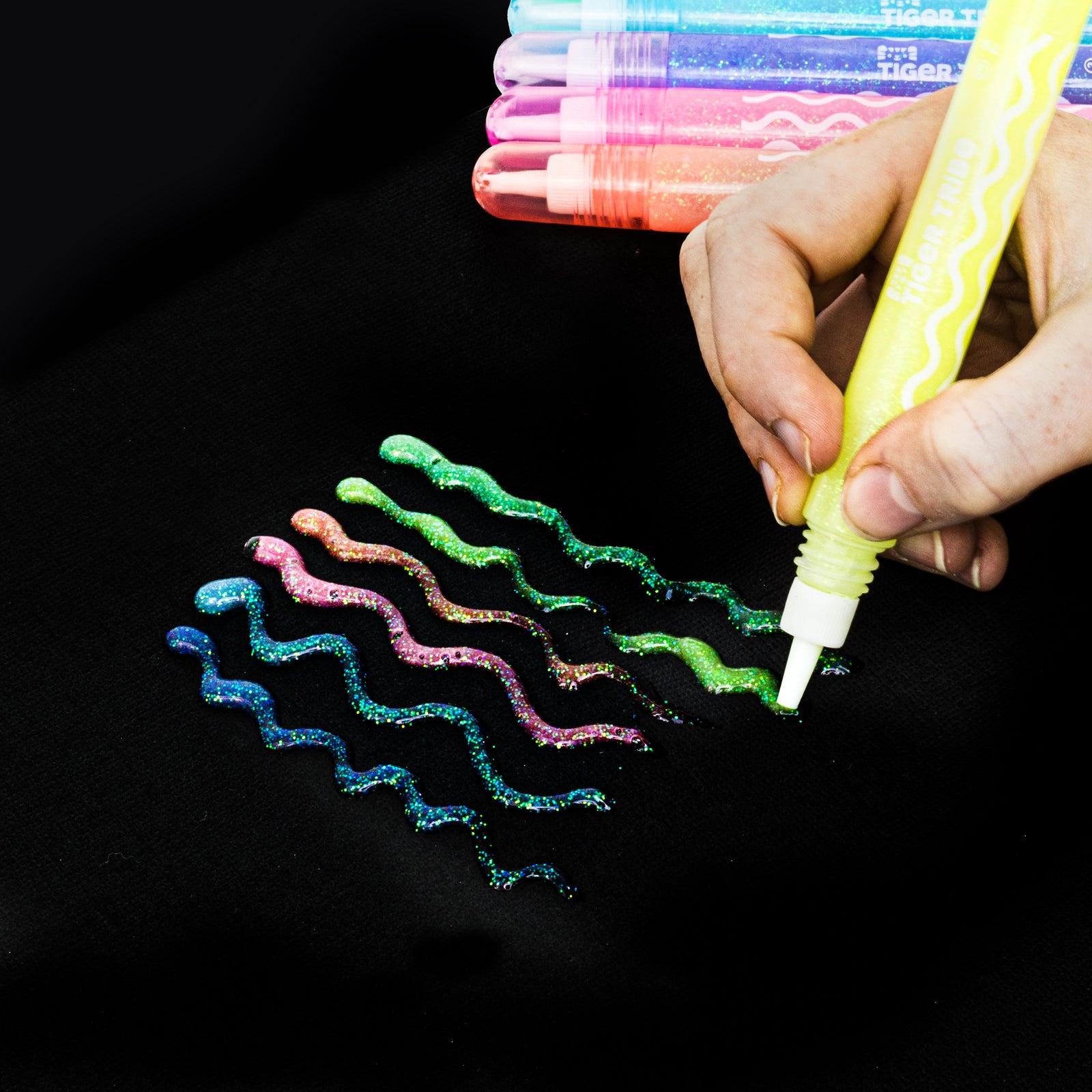 GLOW PENS