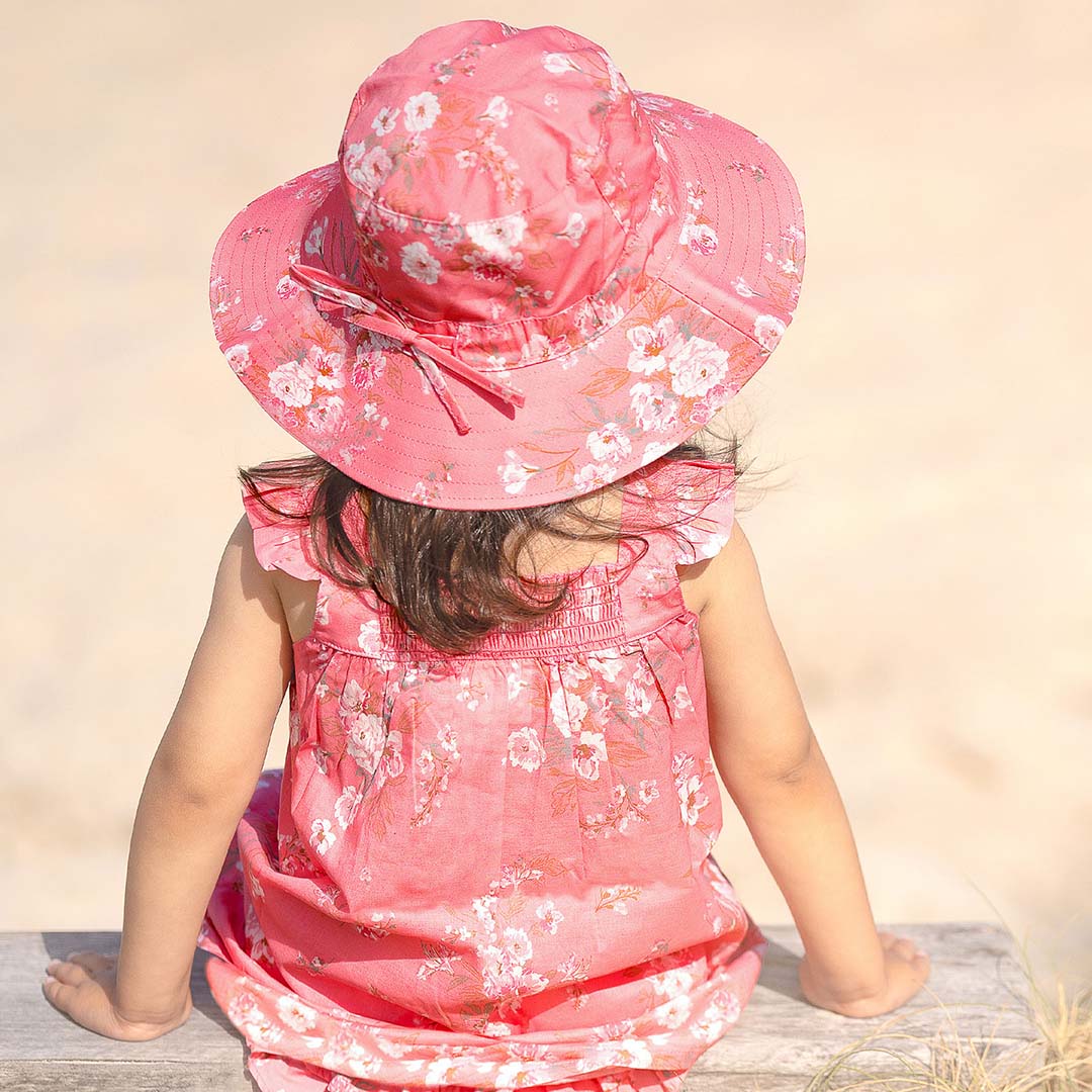 SUNHAT | FELICIA SCARLET