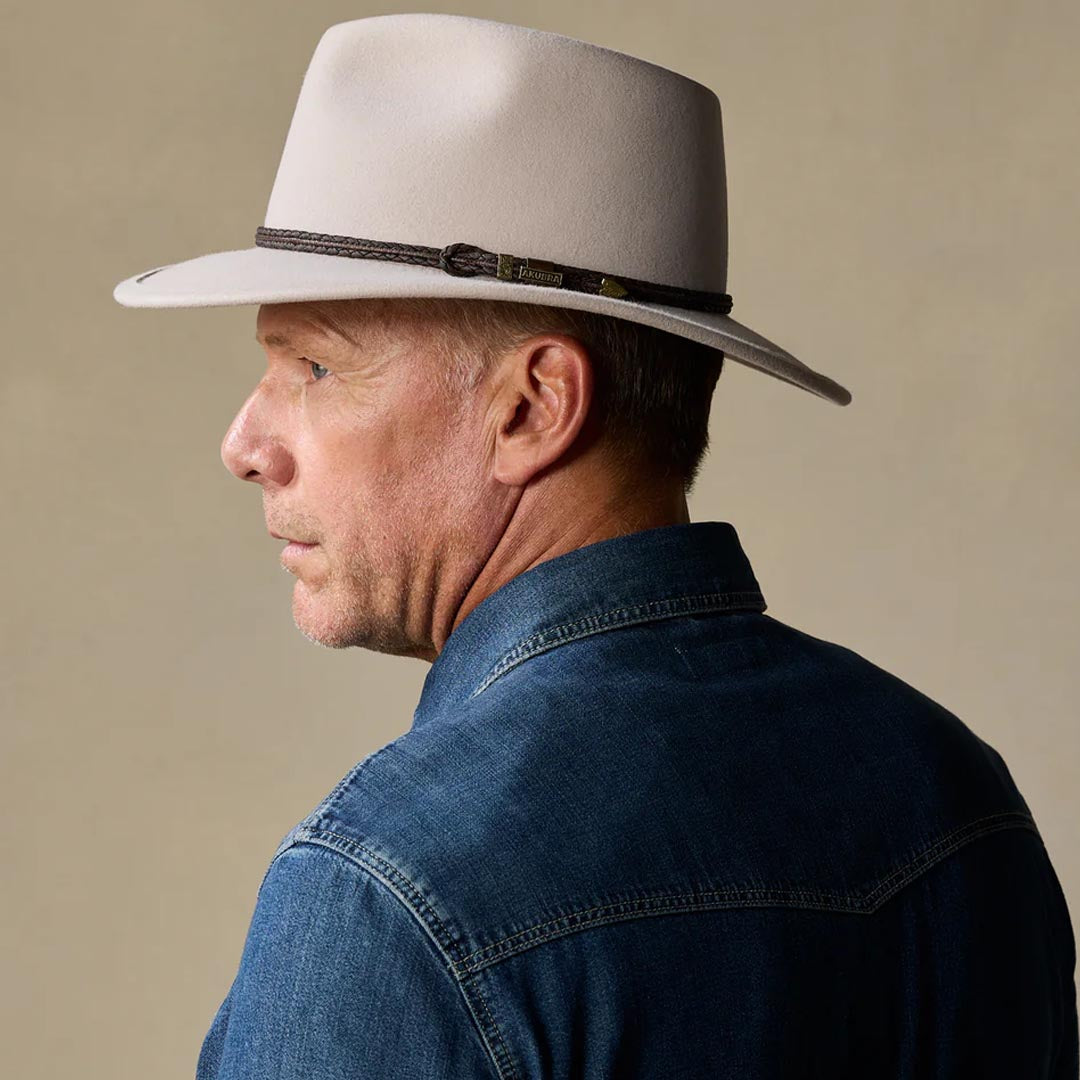 Traveller | Light Sand