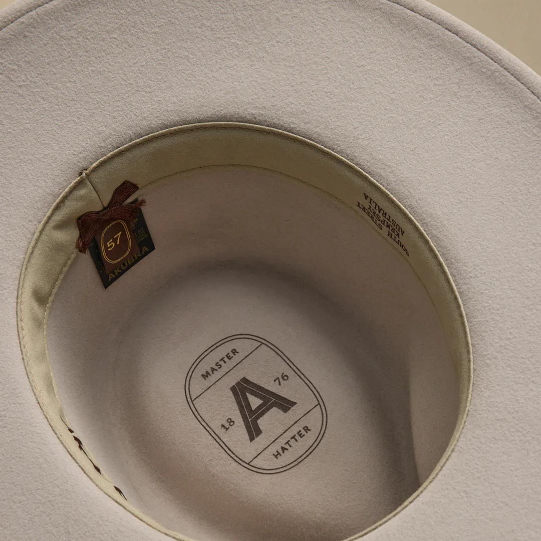 Traveller | Light Sand