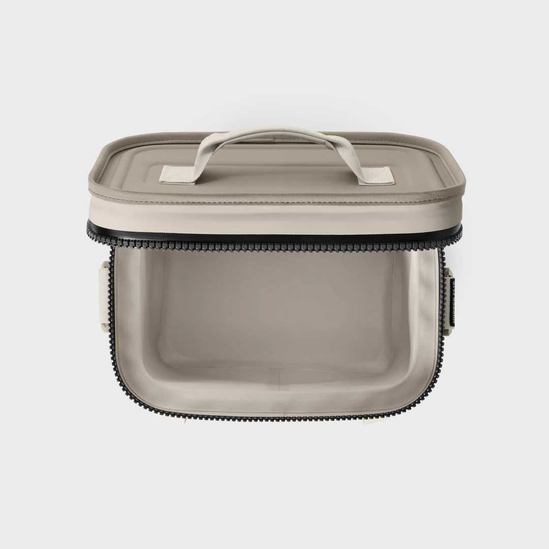 Hopper Flip 8 | Cape Taupe