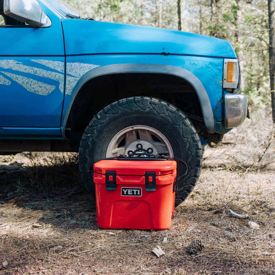 ROADIE 15 HARD COOLER | RESCUE RED