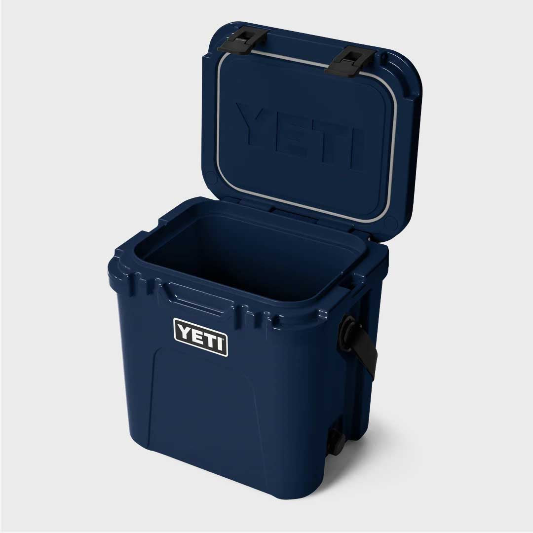 Roadie 24 Hard Cooler |  Navy