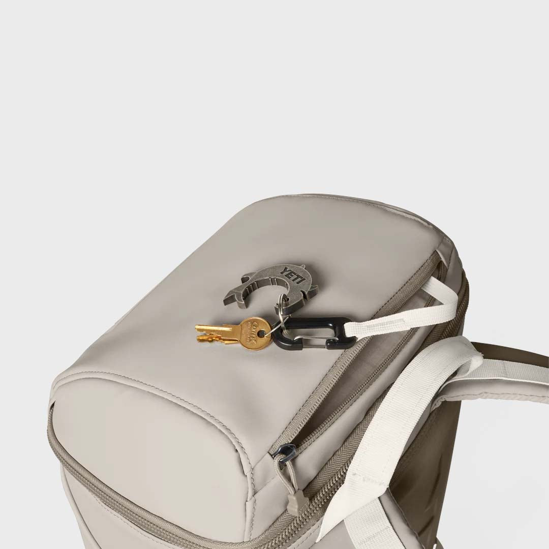 Daytrip 20L Backpack | Cape Taupe
