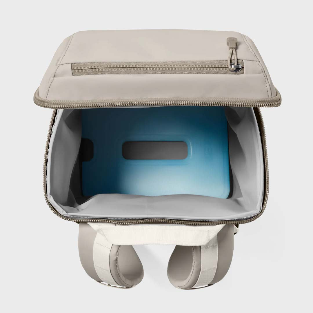 Daytrip 20L Backpack | Cape Taupe