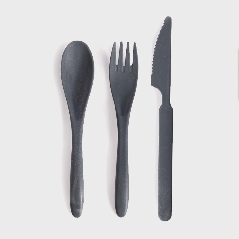 TRAVEL CUTLERY SET